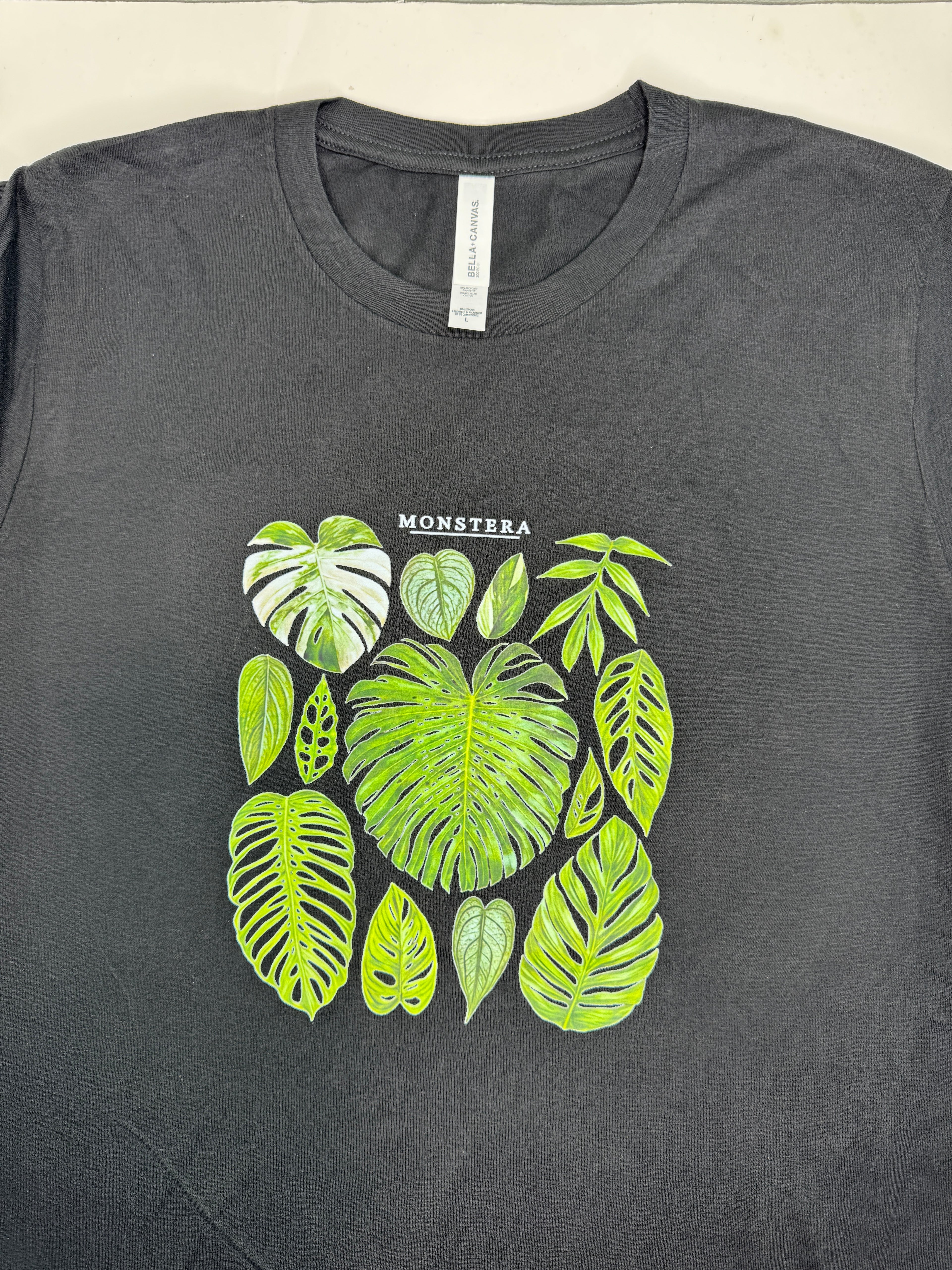 Women's Black Monstera Leaf Print T-Shirt| Sizes S M L XL | Soft Tee Tropical Leaf Print